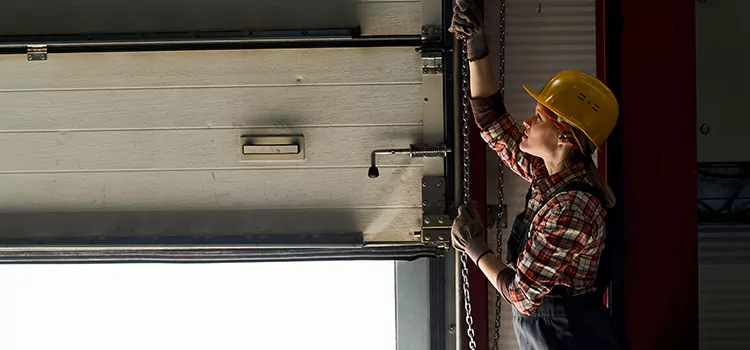 Addressing Common Garage Door Stoppage Issues in Kirksville, MO